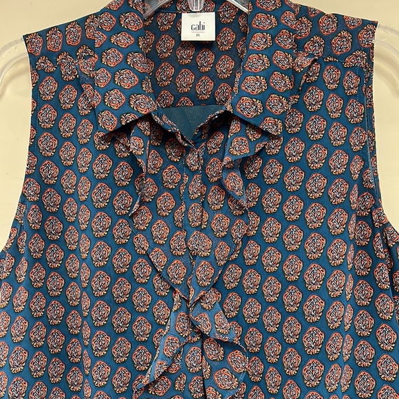 Cabi sleeveless shirt with ruffles - Picture 3 of 4